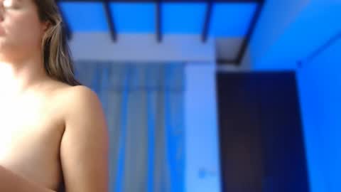 allieemod online show from 5, 3, 2025