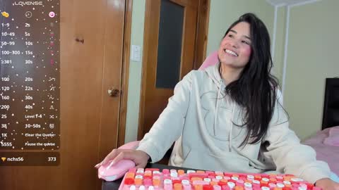 Snapshot of allison_love chatting on 28, 12, 2024 allison online show from 28, 12, 2024