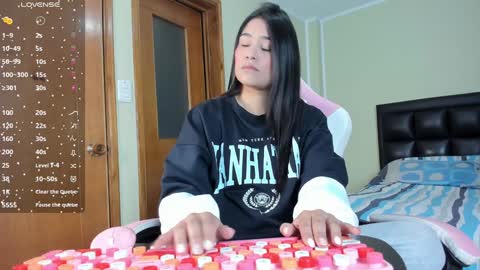 Snapshot of allison_love chatting on 11, 1, 2025 allison online show from 11, 1, 2025