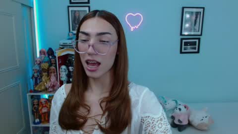   online show from 5, 2, 2025