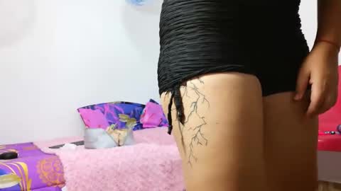 allisonnjones online show from 24, 11, 2025