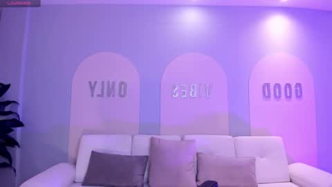 Allison Rogers online show from 1, 3, 2025