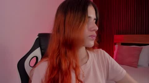 Snapshot of alliss_ginger_ chatting on 16, 7, 2026 A L L I S S online show from 16, 7, 2026