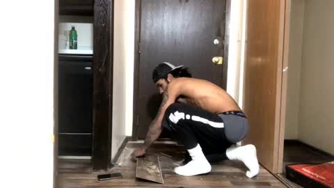 allthewayup10 online show from 26, 2, 2025