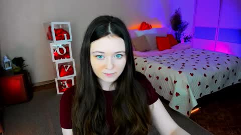 alluringeyess online show from 12, 2, 2026