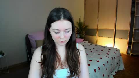 alluringeyess online show from 24, 6, 2026