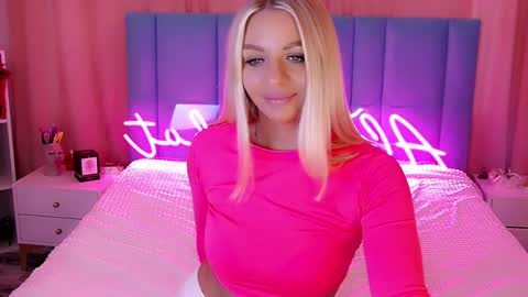 Snapshot of allwayshottt chatting on 22, 12, 2024 AlwaysHot online show from 22, 12, 2024