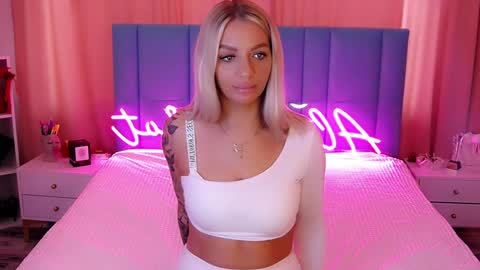 Snapshot of allwayshottt chatting on 29, 12, 2024 AlwaysHot online show from 29, 12, 2024