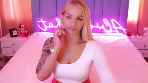 Snapshot of allwayshottt chatting on 30, 1, 2025 AlwaysHot online show from 30, 1, 2025