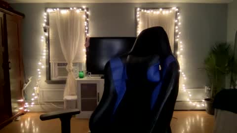 allyanalangel online show from 5, 3, 2025