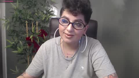         online show from 20, 12, 2024