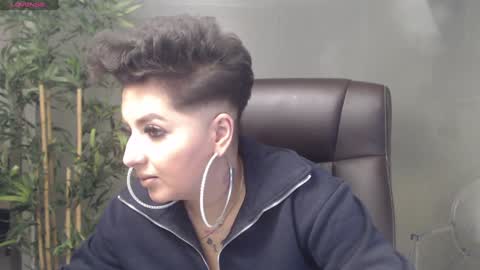         online show from 29, 12, 2024