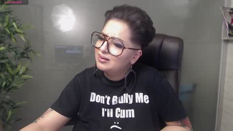         online show from 17, 1, 2025