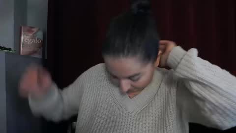         online show from 14, 12, 2025