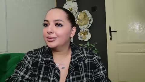 Snapshot of allyiah chatting on 25, 6, 2026 online show from 25, 6, 2026