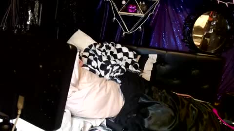 allymoon1369 online show from 10, 7, 2026