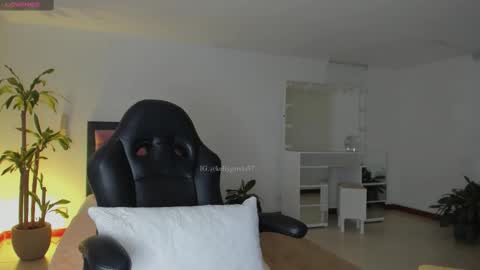 Kelly  online show from 30, 9, 2025