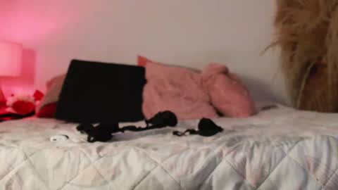 Ally colombiana nice bigBoobs boobs latina online show from 5, 10, 2025