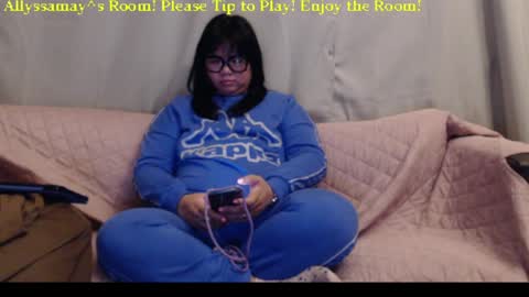 Allyssamay online show from 15, 4, 2026