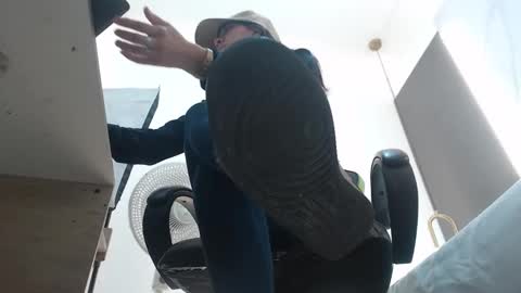 ALMA FENIX  online show from 13, 2, 2025