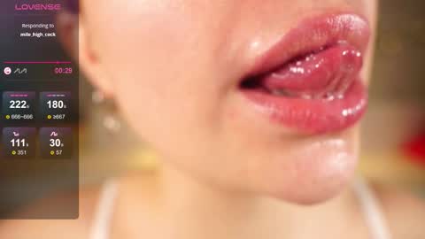 Alma online show from 8, 9, 2025