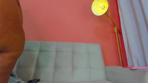 Alma Castillo online show from 7, 1, 2025