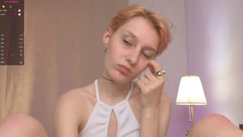 Snapshot of almawood chatting on 10, 1, 2025 almawood online show from 10, 1, 2025