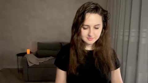 Snapshot of almostinnocent_ chatting on 23, 10, 2025 Anna online show from 23, 10, 2025