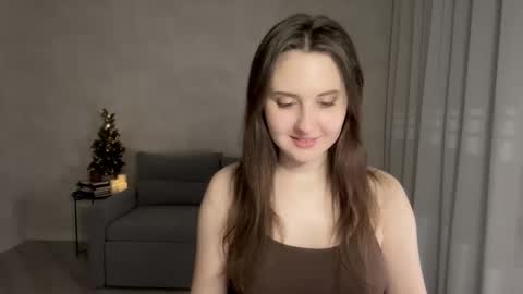 Snapshot of almostinnocent_ chatting on 4, 12, 2025 Anna online show from 4, 12, 2025