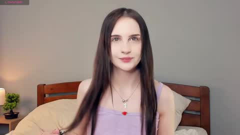 Snapshot of alonareinicke chatting on 27, 5, 2026 Alona online show from 27, 5, 2026