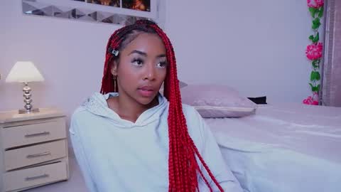 Alondra online show from 1, 2, 2025