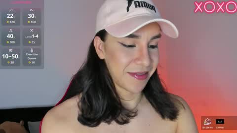 Hazel Bowie online show from 27, 10, 2025