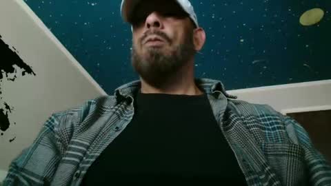 Snapshot of alph4beto chatting on 19, 10, 2025 ALPH4BETO online show from 19, 10, 2025