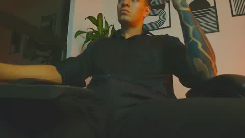 alpha_dominus_ online show from 10, 6, 2026