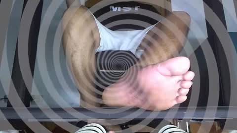 Snapshot of alphacashmaster8 chatting on 15, 12, 2025 MASTER FINDOM DRAIN... online show from 15, 12, 2025