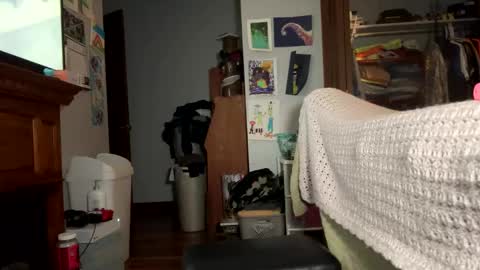 alphadomcole online show from 4, 11, 2025