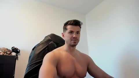 Snapshot of alphagodleatherking92 chatting on 8, 6, 2026 LeatherMaster online show from 8, 6, 2026