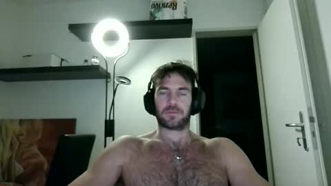 alphah_hunk online show from 22, 11, 2025