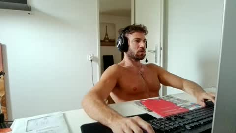 alphah_hunk online show from 12, 6, 2026