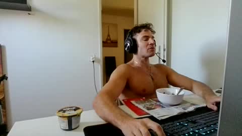 alphah_hunk online show from 15, 6, 2026