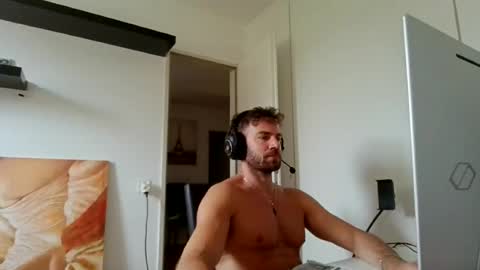 alphah_hunk online show from 19, 7, 2026