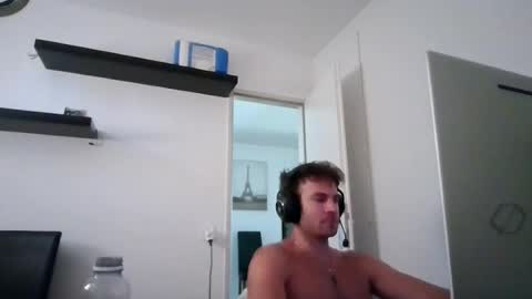 alphah_hunk online show from 1, 8, 2026