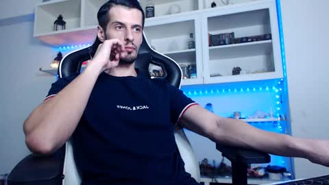 Snapshot of alphamastertodd chatting on 22, 1, 2025 MasterTodd online show from 22, 1, 2025