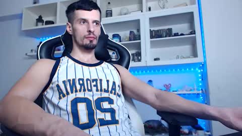 Snapshot of alphamastertodd chatting on 14, 2, 2025 MasterTodd online show from 14, 2, 2025