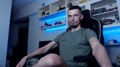 Snapshot of alphamastertodd chatting on 6, 11, 2025 MasterTodd online show from 6, 11, 2025