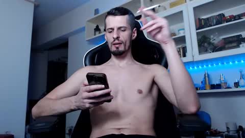 Snapshot of alphamastertodd chatting on 20, 11, 2025 MasterTodd online show from 20, 11, 2025