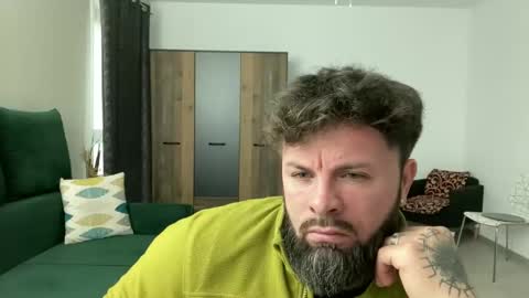 Jhonny online show from 31, 1, 2025