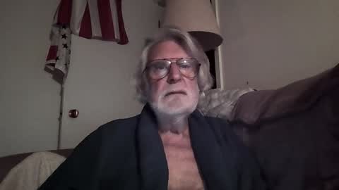 AlphaUniform online show from 4, 12, 2024