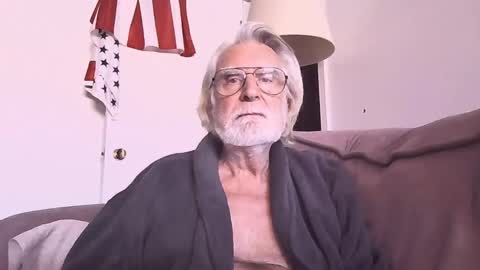 AlphaUniform online show from 14, 2, 2025