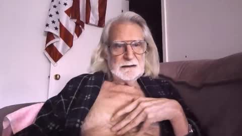 AlphaUniform online show from 17, 3, 2026